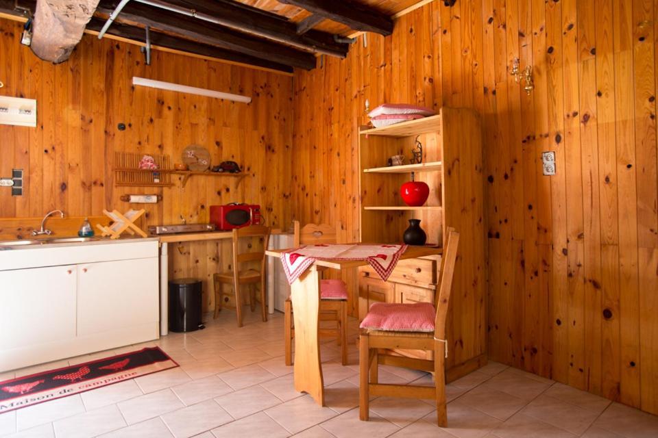 Maison Du Bois Saint-Antoine  外观 照片